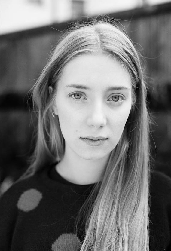 Moa Hjärtström - Teater Barbara